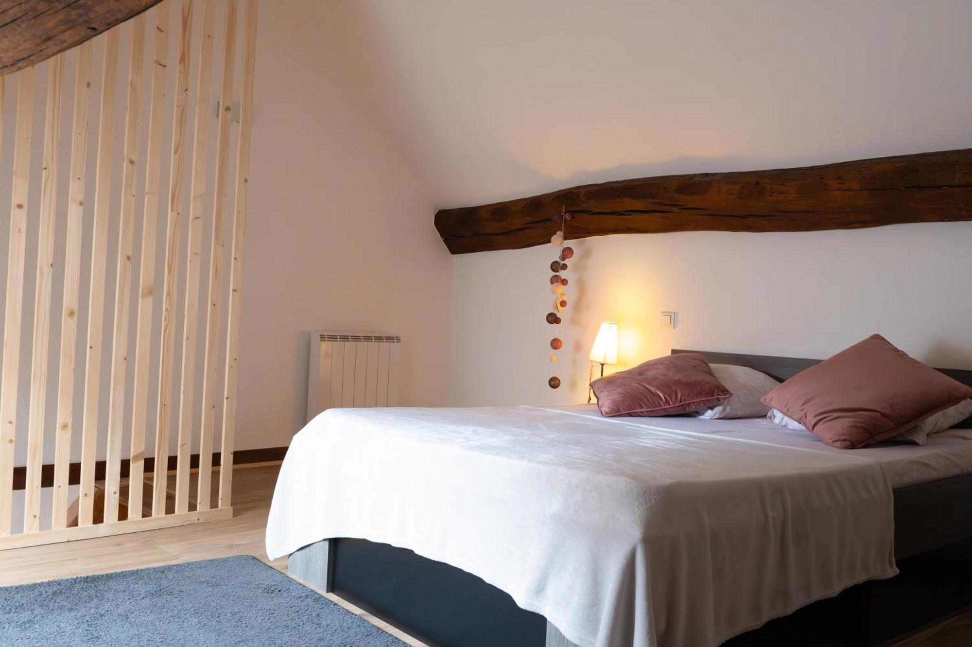 Appartement Au Centre Ville Historique Le Vieux לנגרס מראה חיצוני תמונה