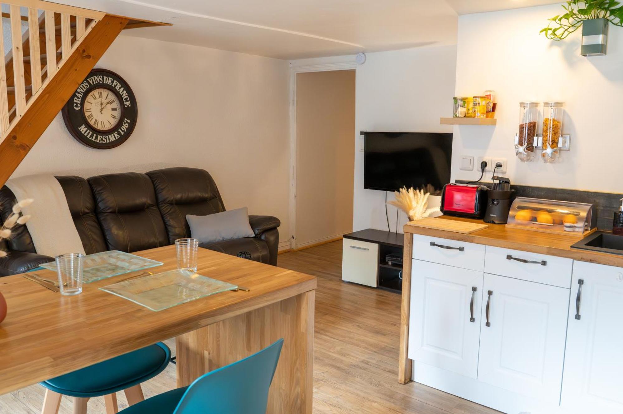 Appartement Au Centre Ville Historique Le Vieux לנגרס מראה חיצוני תמונה
