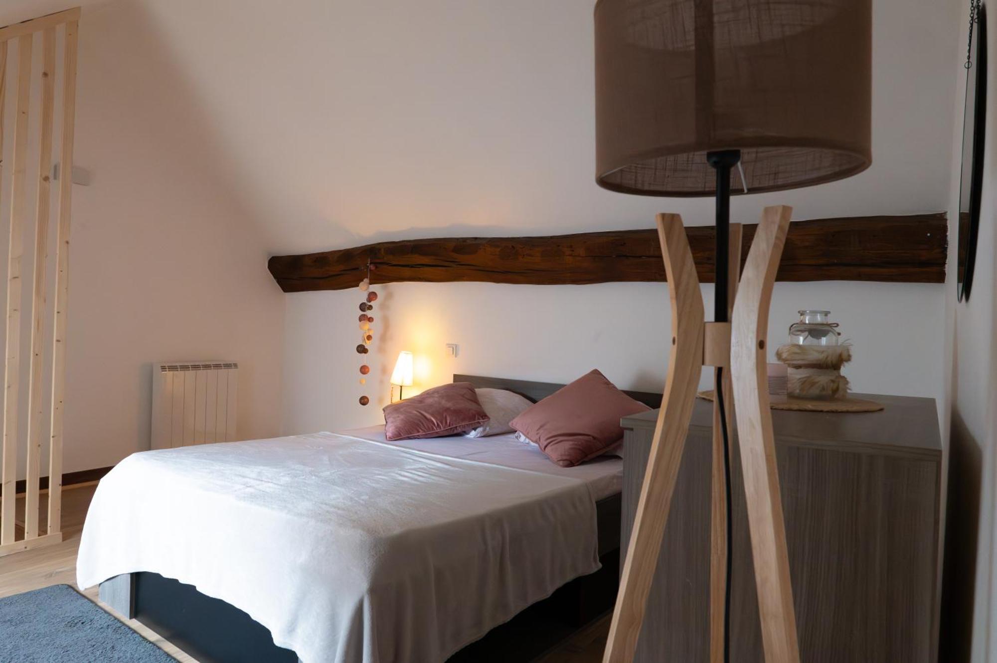 Appartement Au Centre Ville Historique Le Vieux לנגרס מראה חיצוני תמונה